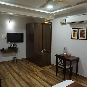 Resort Banaras India