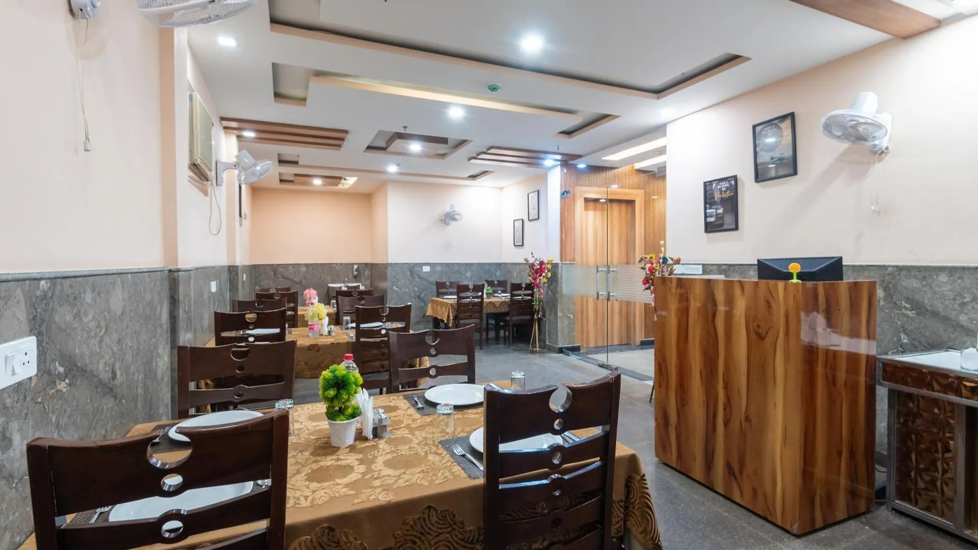 Hotel Royal Inn Igi New Delhi