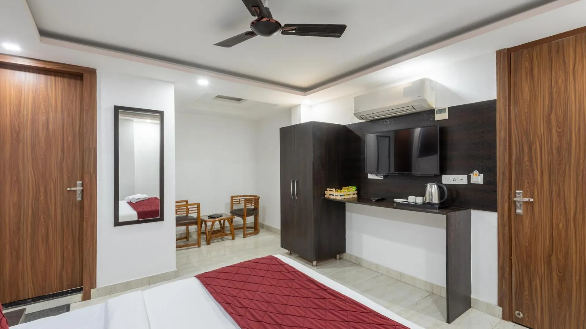 Hotel Royal Inn Igi New Delhi