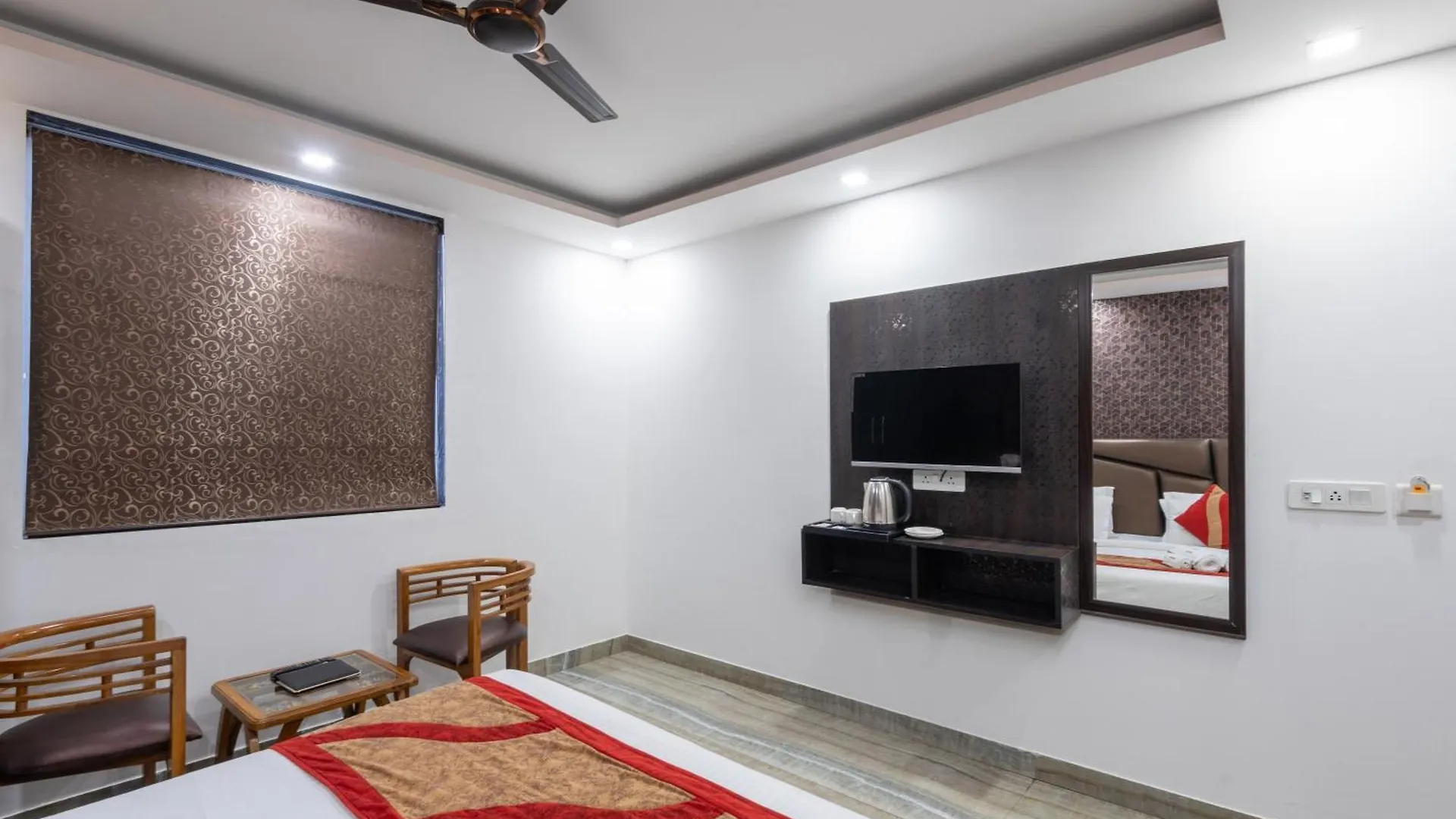 Hotel Royal Inn Igi New Delhi 3*,  India
